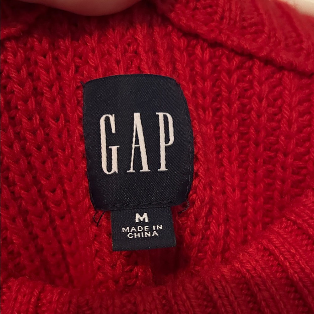 GAP Scarlet Crew Neck Sweater - Picture 5 of 6